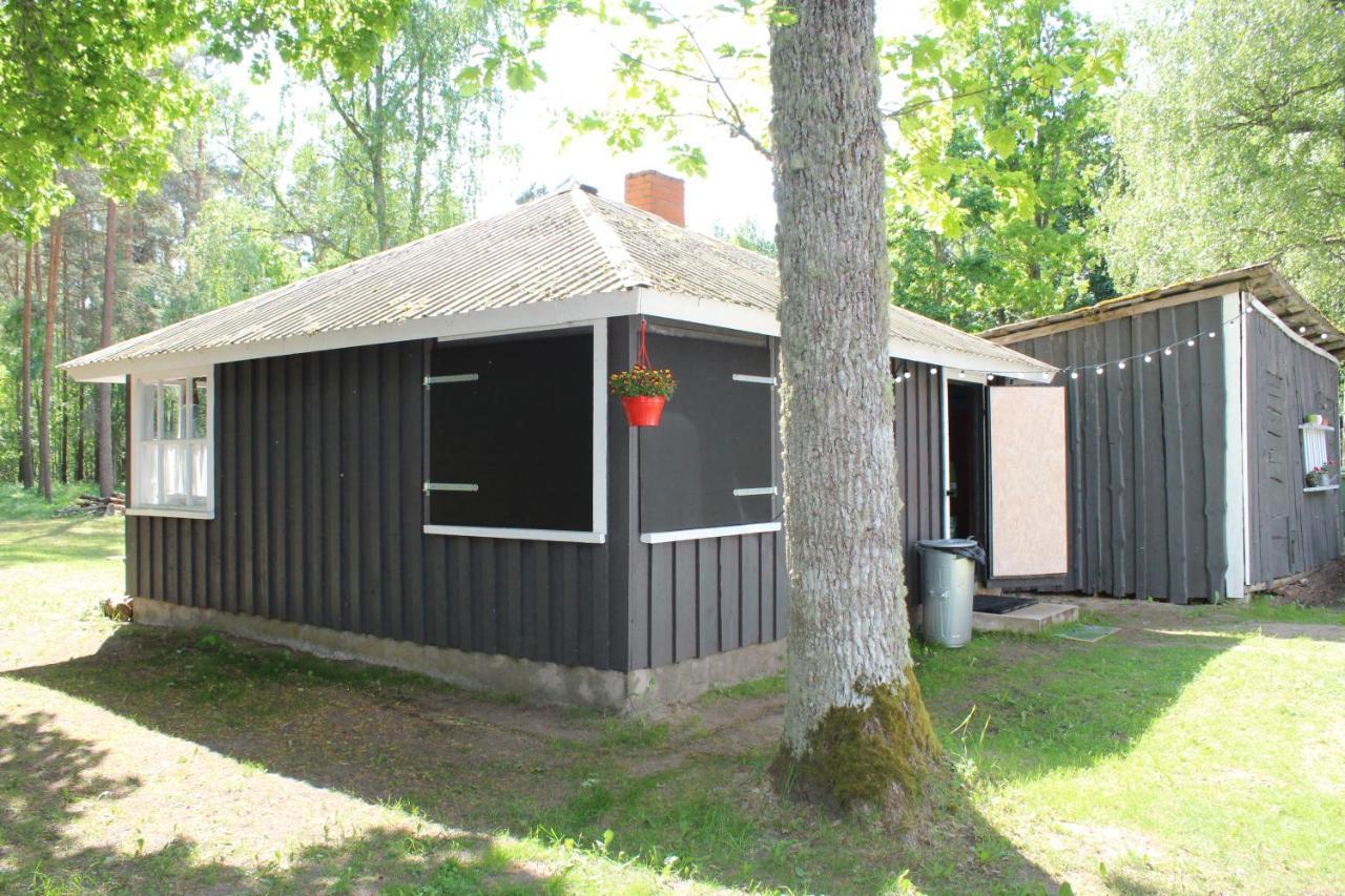 Uki Puhkekuela Hotel Pärnu Exterior foto